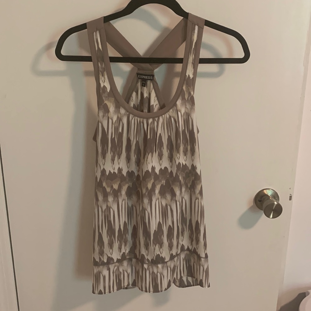 Express top-tan and cream